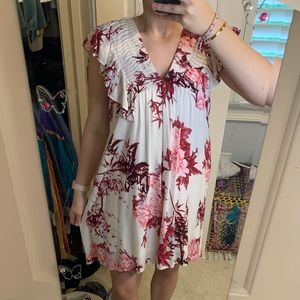 V NeckFloral Dress by Les Soeurs